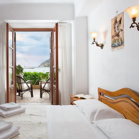 Petrino Affittacamere 3*