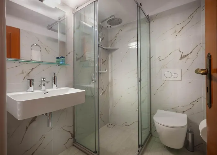 Petrino 3* Monemvasía