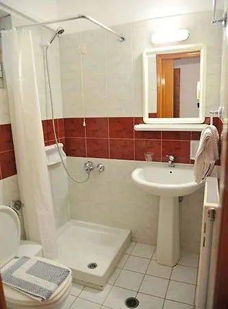 Petrino Guest house