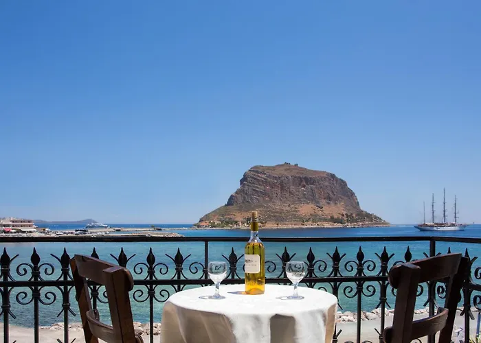 Petrino 3* Monemvasía